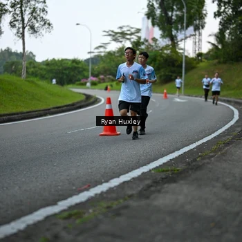 Runner Photo 7600154