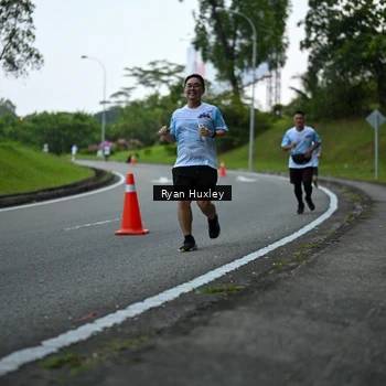 Runner Photo 7600158