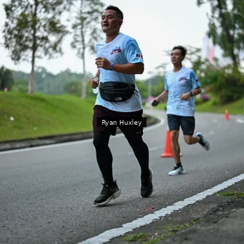 Runner Photo 7600162