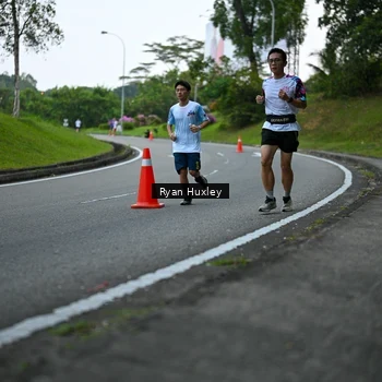 Runner Photo 7600172
