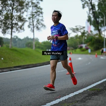 Runner Photo 7600178