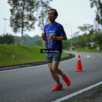 Runner Photo 7600179