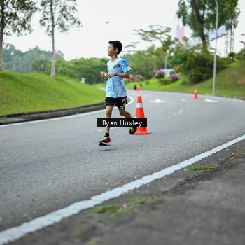 Runner Photo 7600182
