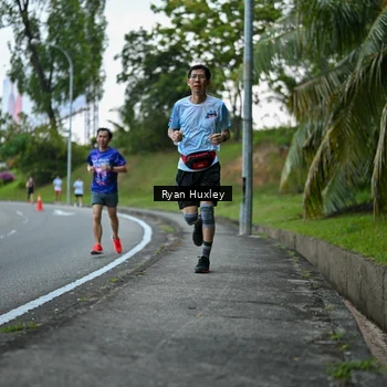 Runner Photo 7600184
