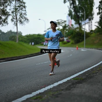 Runner Photo 7600196