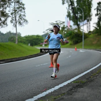 Runner Photo 7600208