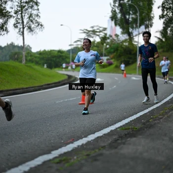 Runner Photo 7600217