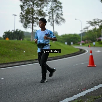 Runner Photo 7600219