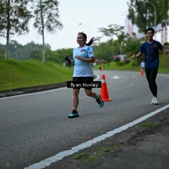Runner Photo 7600220