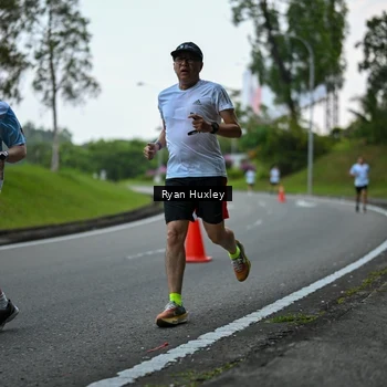 Runner Photo 7600225