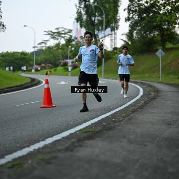 Runner Photo 7600234