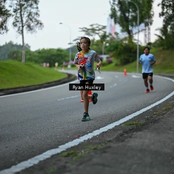 Runner Photo 7600259