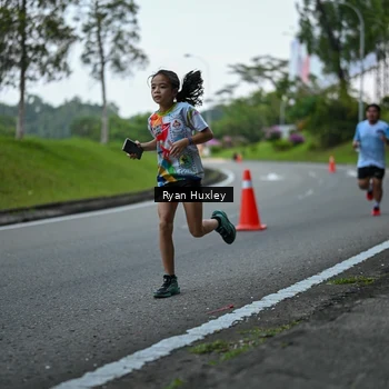 Runner Photo 7600263