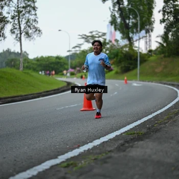 Runner Photo 7600268