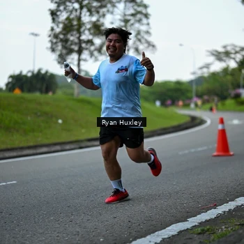 Runner Photo 7600270