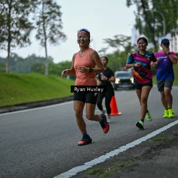 Runner Photo 7600273