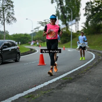 Runner Photo 7600291