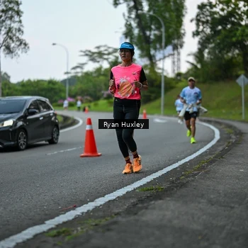 Runner Photo 7600292