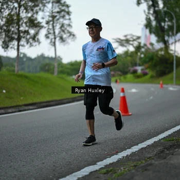 Runner Photo 7600297