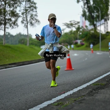 Runner Photo 7600301