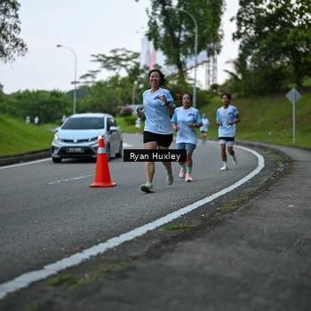 Runner Photo 7600302