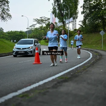 Runner Photo 7600303