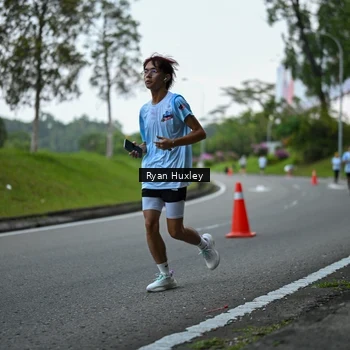 Runner Photo 7600307
