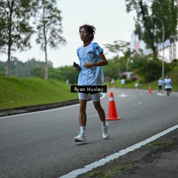 Runner Photo 7600310