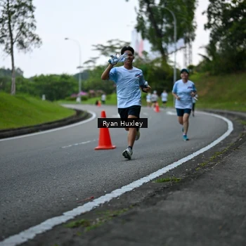 Runner Photo 7600313