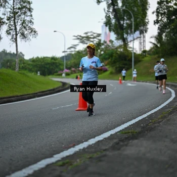Runner Photo 7600319