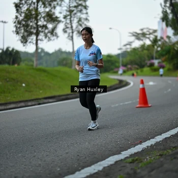 Runner Photo 7600345