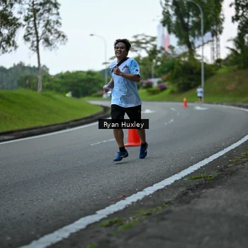 Runner Photo 7600352