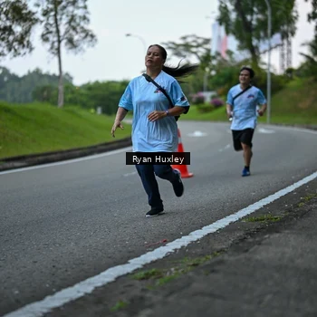 Runner Photo 7600353
