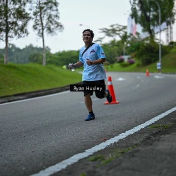 Runner Photo 7600354