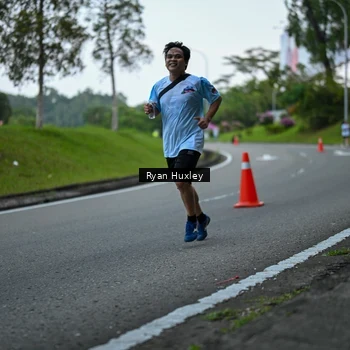 Runner Photo 7600355