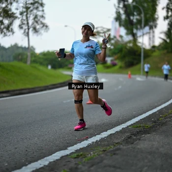 Runner Photo 7600356