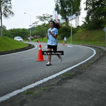 Runner Photo 7600357