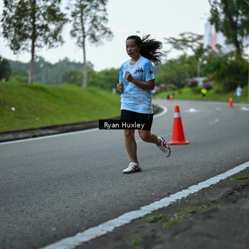 Runner Photo 7600360