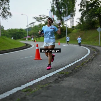 Runner Photo 7600362
