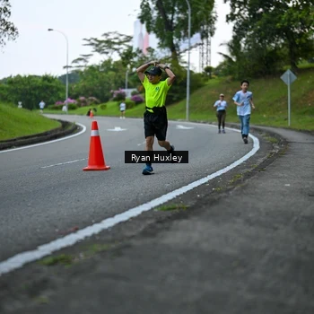 Runner Photo 7600364