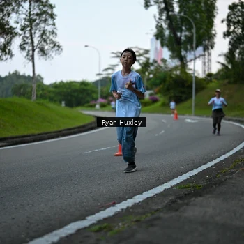 Runner Photo 7600370