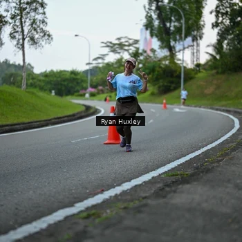 Runner Photo 7600373