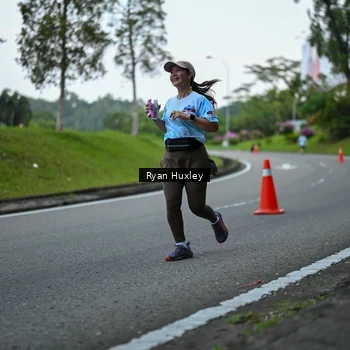 Runner Photo 7600381