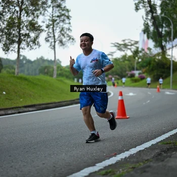 Runner Photo 7600390