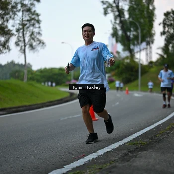 Runner Photo 7600411