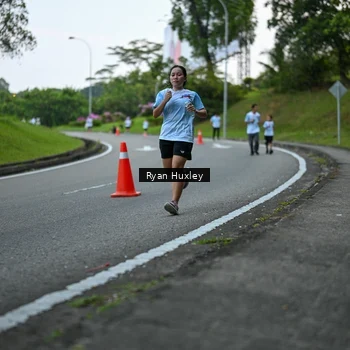 Runner Photo 7600413