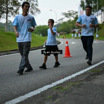 Runner Photo 7600431