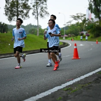 Runner Photo 7600436