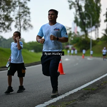 Runner Photo 7600459