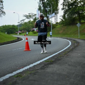 Runner Photo 7600464